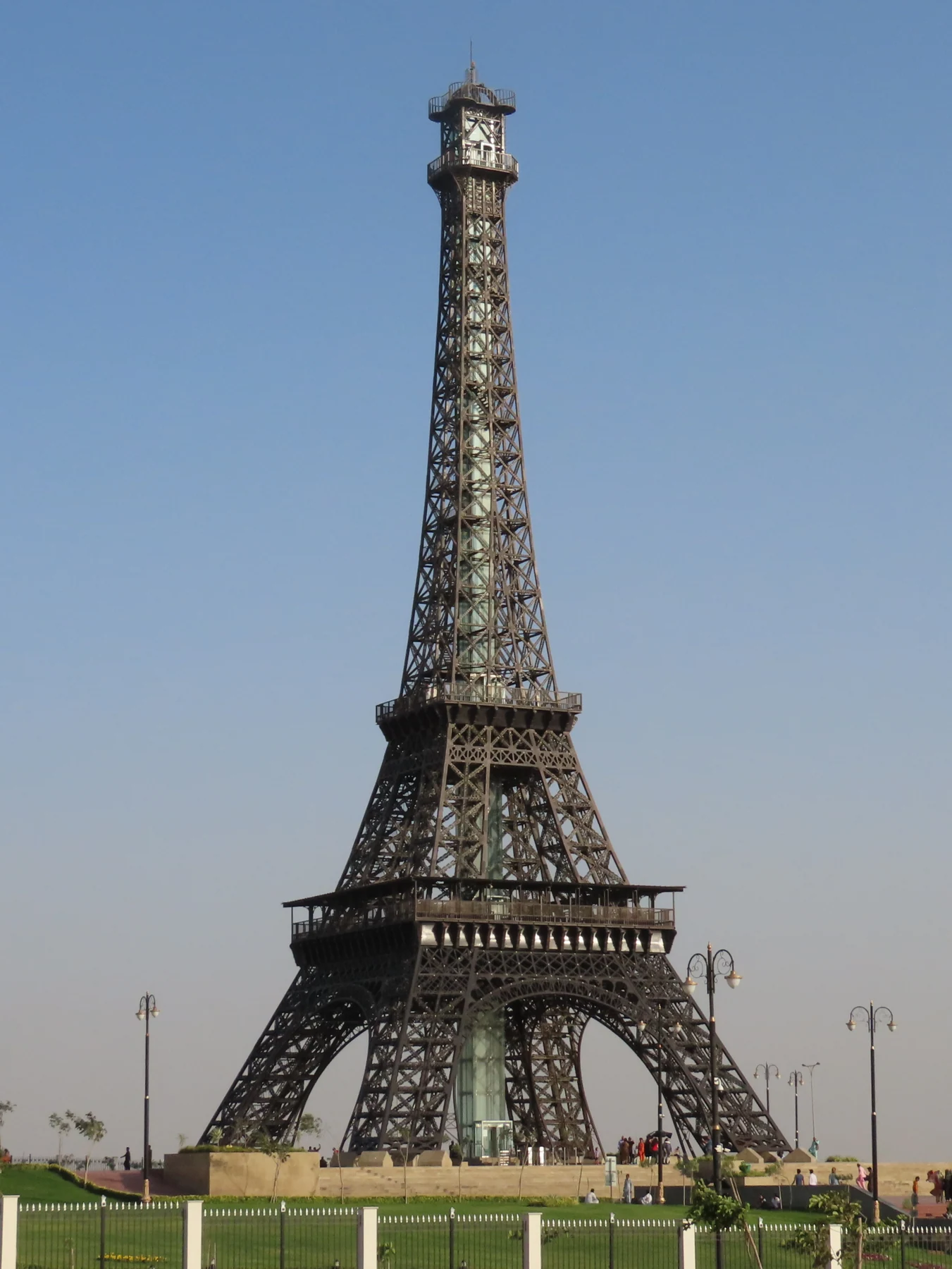 Bahria Town Karachi Eiffel Tower