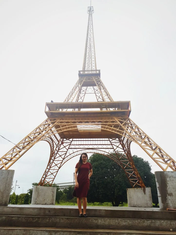 Tour du domaine Torres — Naic