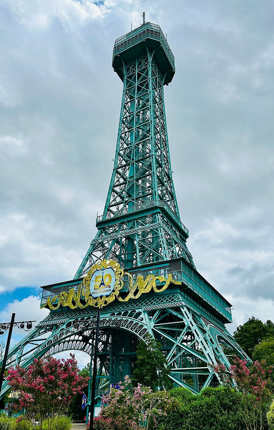 Kings Dominion Eiffel Tower