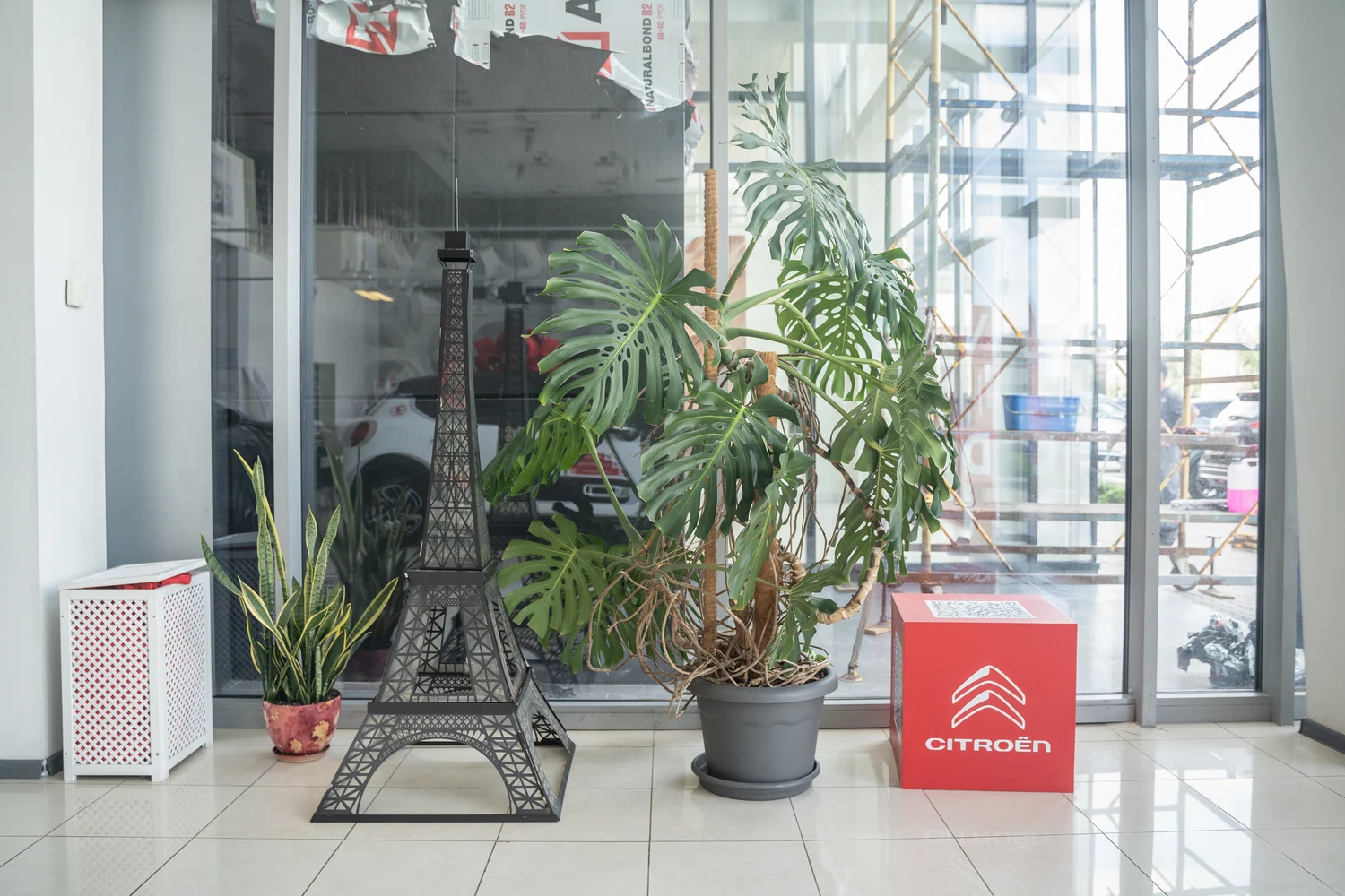 Citroen car dealership, Kyiv