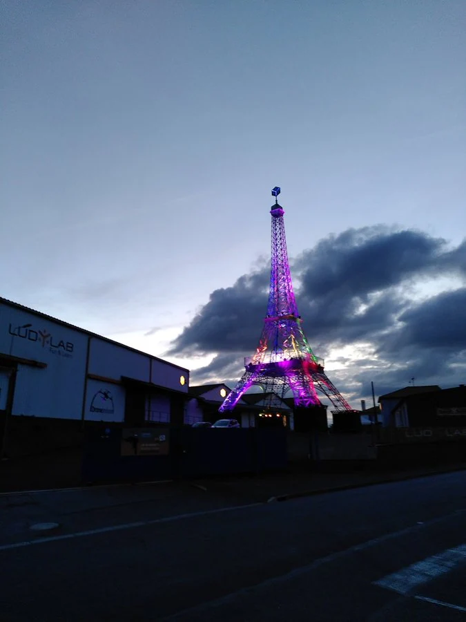 Tower in an industrial yard, Chanverrie