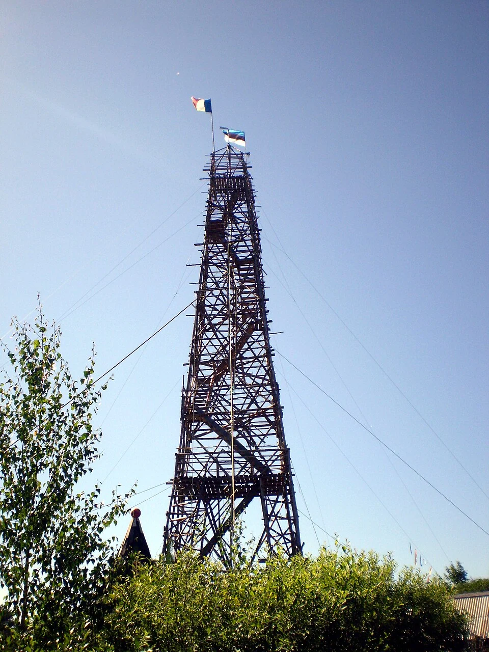 Reigi wooden tower Eiffel Tower