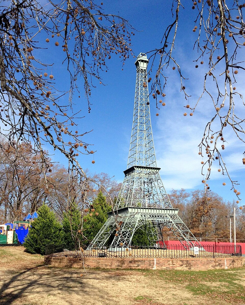 Eiffel Tower, Paris, Tennessee