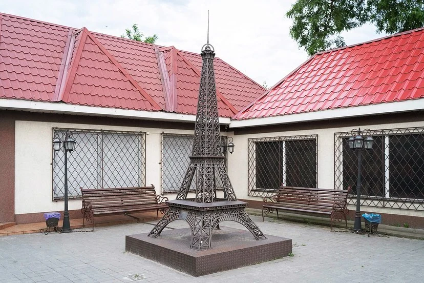 Wedding gift tower, Pereyaslav-Khmelnytsky