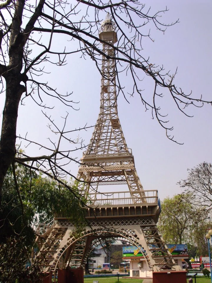 Kolkata Nicco Park Eiffel Tower